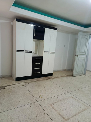 Llev18m- Mjev22m Smart House Vende Apartamento En El Centro