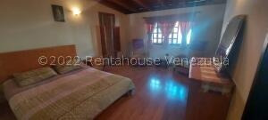 Imagen 15 de 16 de Casa En Venta En Santa Sofia 22-28635 Ymanol E. 0414 3227631