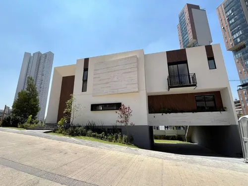 Casa En Venta En Bosque Real