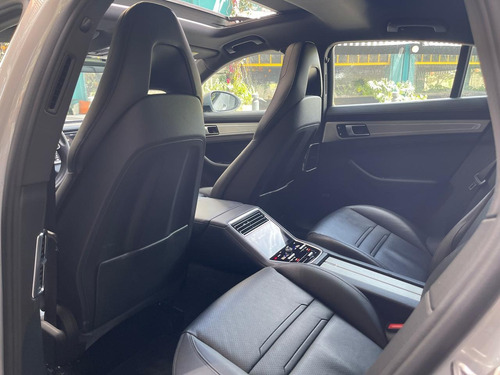 Porsche Panamera 4 E-hybrid 2018