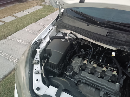 Chevrolet Aveo 1.6 Ls Mt