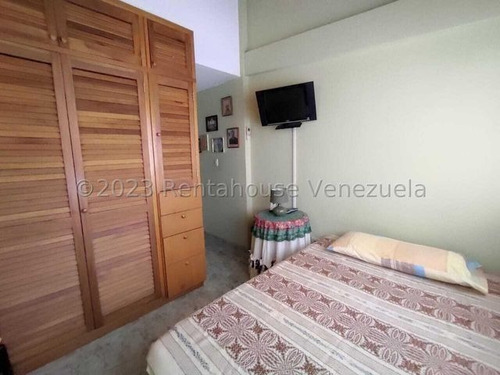 Imagen 26 de 30 de Townhouse En Venta El Castaño, Conjunto Cerrado. Maracay 23-18675 Hc