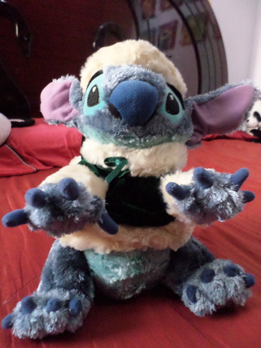 Peluche Stitch Santa Clos Verde Disney Store