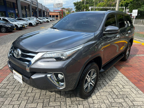 Toyota Fortuner 2.7l