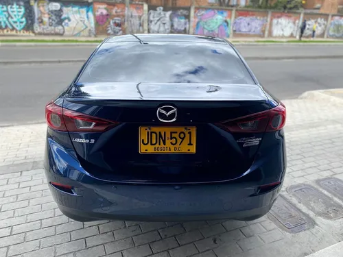 Mazda 3 2.0 Touring