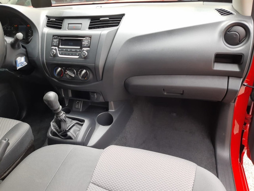 Imagen 14 de 14 de Np300 Chasis Cabina Diesel T/m 2021