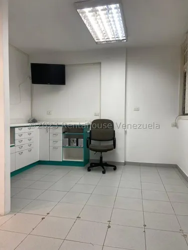Oficina En Venta - Delia Pereira