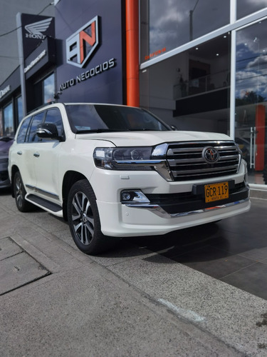 Toyota Land Cruiser 4.5 Imperial Fl Lc200 Diésel