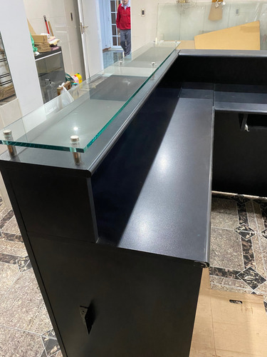 Mueble Recepción Vitrina Con Cajonera Negro (Usado)