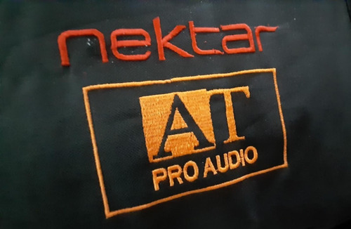 Imagem 1 de 4 de Capa Teclado Controlador 25 Teclas Nektar Lx25+ Bolso Bag