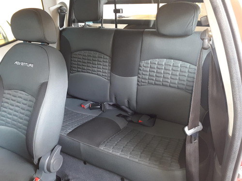 Fiat Strada Adventure 1.8 16v (flex) (cabine Dupla)