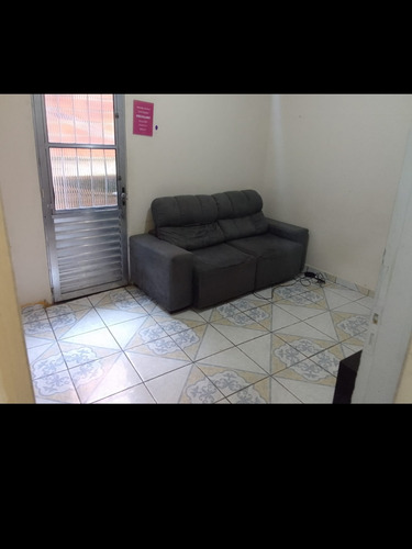 Sobrado Com 9 Cômodos Ao Todo