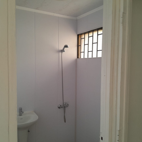Casa Comercial En Arriendo/ Oficina/ Centro Medico