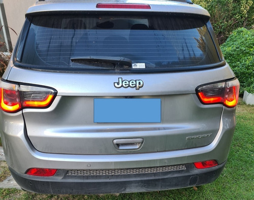 Jeep Compass 4x2 / Mt6 / Año 2020