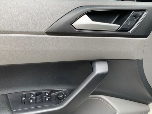 Imagem 7 de 21 de Volkswagen Polo 1.0 200 Tsi Comfortline Automático