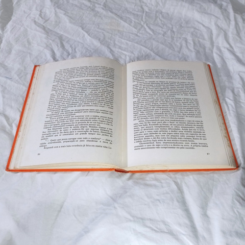 Livro Viagens De Gulliver Jonathan Swift (Usado)