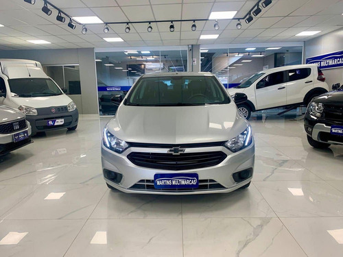 Chevrolet Onix plus JOY Plus Black Ed.1.0 8V 4p Flex Mec.