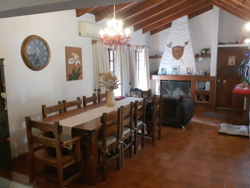 Imagen 9 de 28 de Casa 5 Ambientes Con Piscina Oportunidad . Acepta Depto.