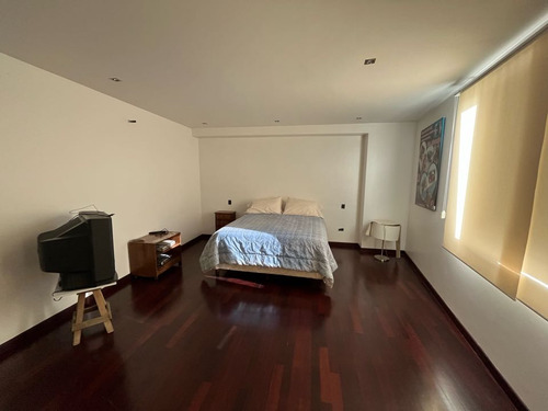 Vendo Apartamento 210 M2 4h/4b/3p Lomas Del Sol