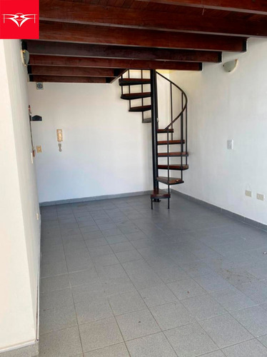 Alquiler De Departamento En La Plata (pza Italia Y Diag 74)