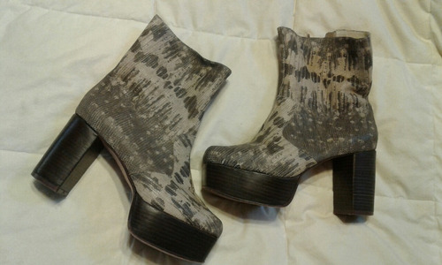 Botas Con Plataforma Divinas Snake Sofi Martire