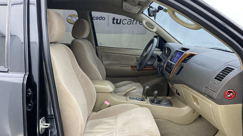 Imagen 21 de 25 de Toyota Fortuner