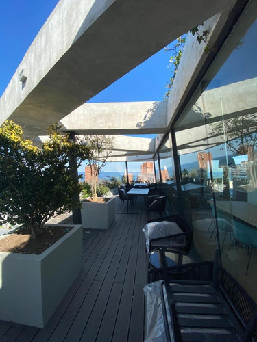 Venta Apartamento 4 Dormitorios Centro Penthouse! Canelones Y Convencion Ed. Alma Corso