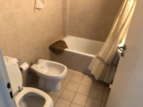 Imagen 9 de 16 de Hermoso Departamento 3 Ambientes Al Frente Con Cochera