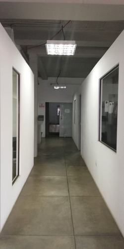 Imagen 5 de 27 de Locales En Venta Puerto Ordaz, Invierte En Un Edificio/ Centro Empresarial Kukenan, Sector Unare