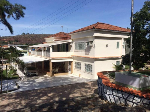 Chácara Com 16.000 M2 No Distrito De Três Irmãos, Cambuci - Rj, Local Para Pousada, Hostel, Retiro Espiritual. - 233