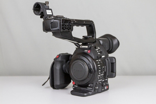 Canon Eos C100 Mark Ii + 4 Baterias+case Rígido+sdxc 64gb