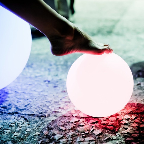 Imagen 3 de 6 de Ball Lámpara Led Bluetooth De Interior Y Exterior