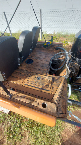 Lancha De Pesca 6 Mts Pronta E Equipada