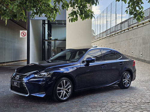 Lexus Is300h Luxury 2019 38.000 Kms Autopremium