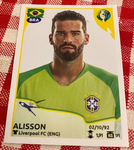 Lámina Álbum Copa América Brasil 2019 / Alisson #19