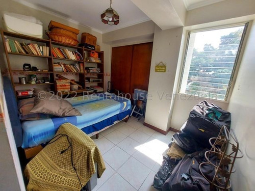Imagen 13 de 18 de Apartamento En Venta En Santa Paula. 0424 2823774 - 0412 3896220