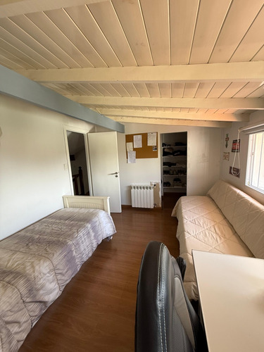 Venta- Casa 4 Ambientes - Barrio San Carlos