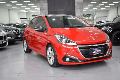 Imagen 14 de 18 de Peugeot 208 1.6 Urban Tech Car-cash