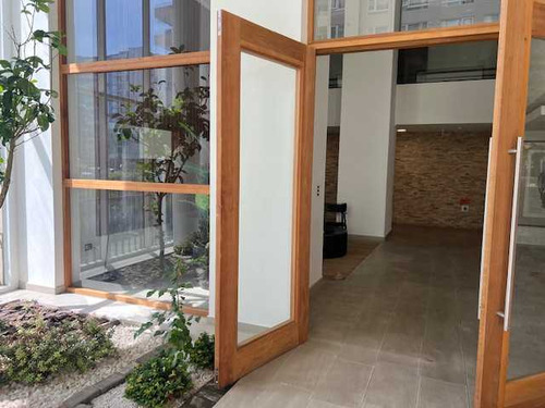 Oportunidad Venta Seminuevo Avda. Los Pablos (82623)