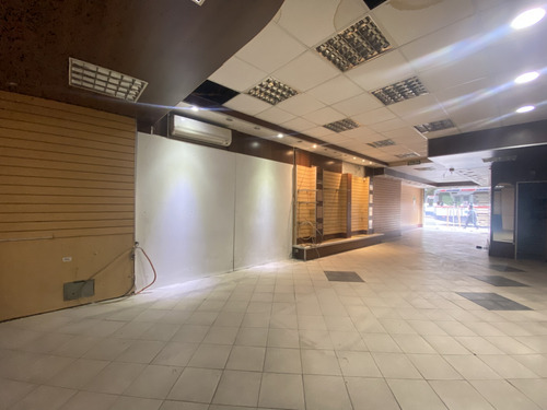 Alquiler Local Comercial 200 Mts 2 En 18 De Julio Cordón.