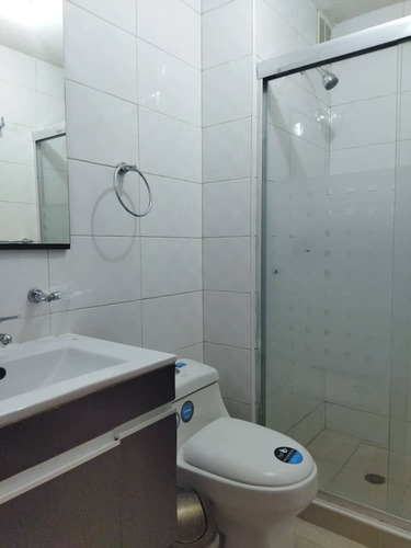 Imagen 7 de 15 de Hermoso Apartamento En Mañongo, Res. Valle Arriba Carlos Tona