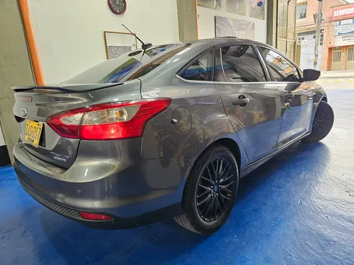 Ford Focus 2.0 Titanium