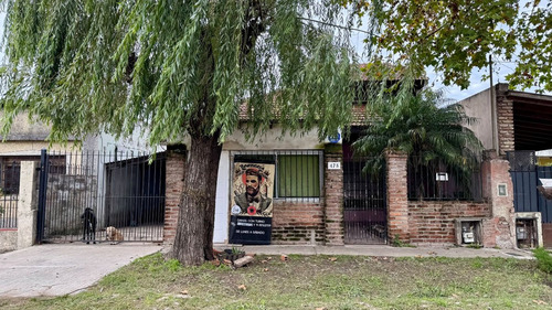 Casa Multifamiliar En Venta 8 Ambientes En Burzaco