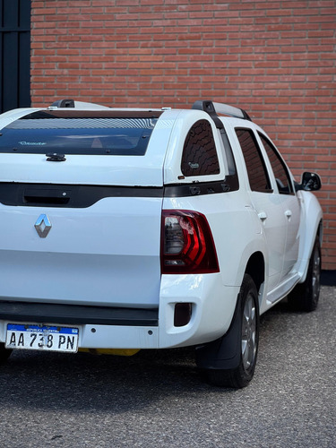 Renault Duster Oroch 2.0 Privilege