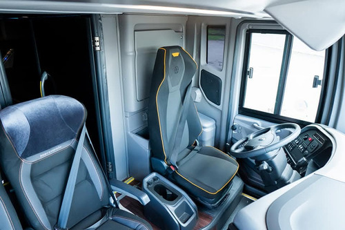 Marcopolo Paradiso 1800 Dd G8 Ano 2023 Motor Scania Com Dív