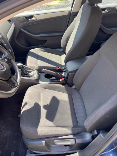 Imagen 11 de 11 de Volkswagen Jetta 2018 2.5 Comfortline Tiptronic At