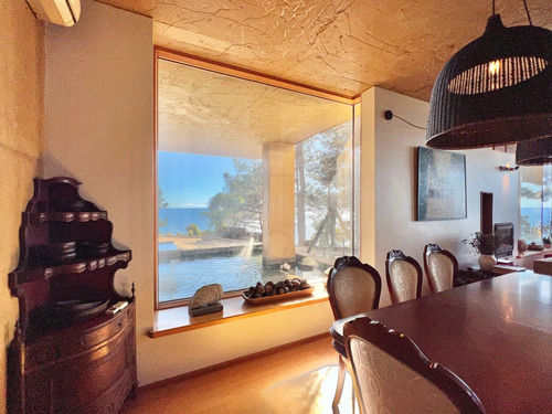 Excelente Casa En Venta Con Vistas Impresionantes, Zapallar