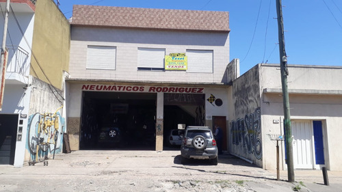 Local C/vivienda En Venta Sobre Av. P. Diaz Villa Tesei