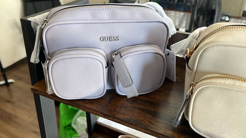 Bolso Guess Bandolera Pennywise Con Cremallera Superior