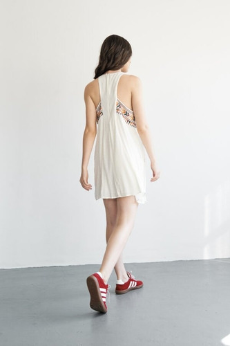 Vestido Importado Bordado Cuello Alto - Talles M L Xl Xxl